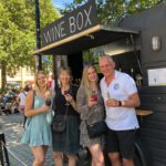 Familie Kirschnick an der Wine Box